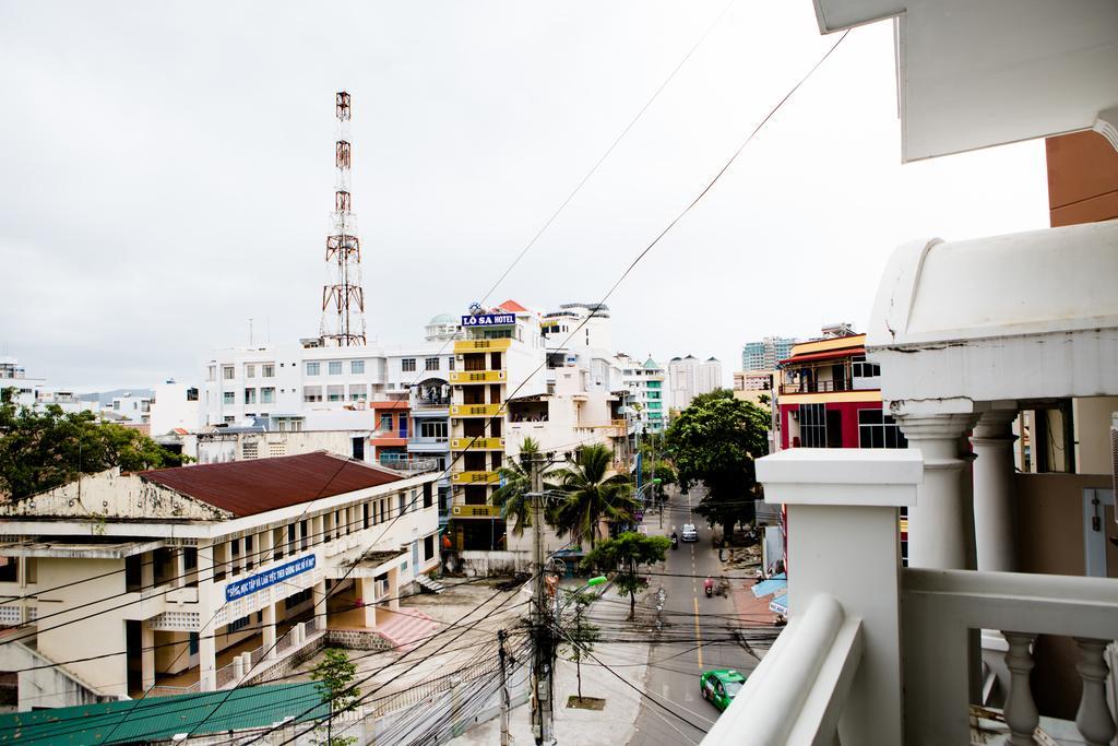 Nha Trang Pearl Hotel Exterior photo
